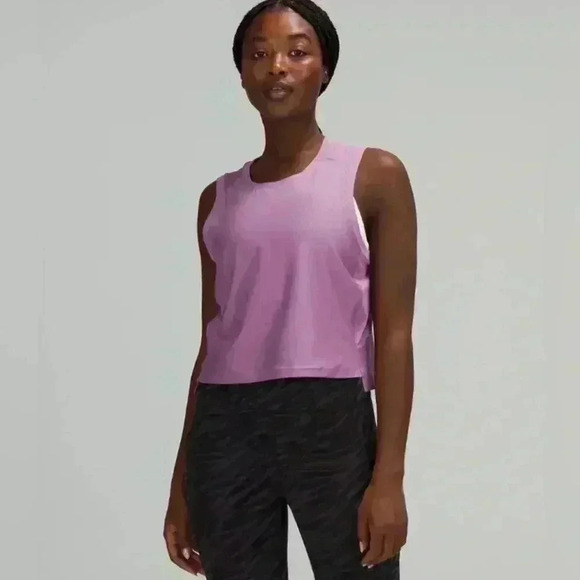 269. Lululemon Mesh back cropped train tank top in Wisteria Purple sz 6 - Picture 1 of 8